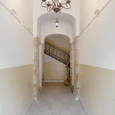 Luxury L'avenue 2