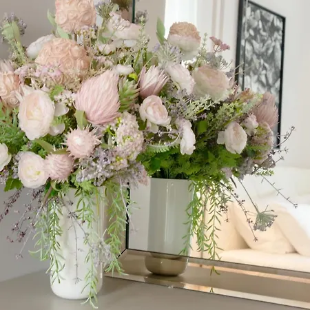 Πανσιόν Luxury L'avenue 2 4*