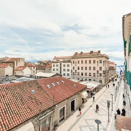 Affittacamere Luxury L'avenue 2 4*